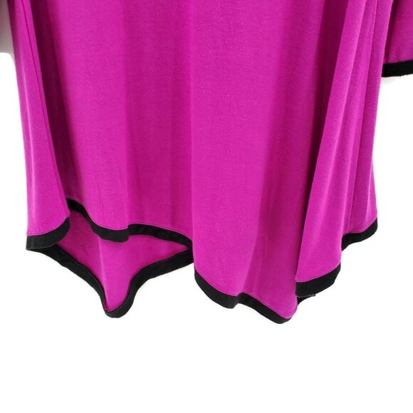 Chelsea & Theodore Magenta Tunic with Black Trim - Picture 5 of 9